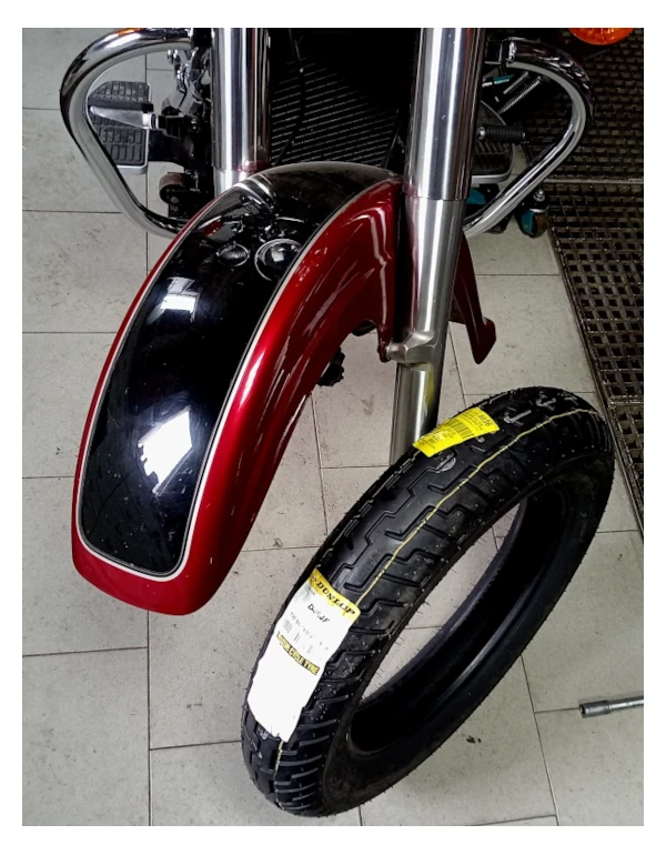 Wymiana opony motocyklowej Suzuki